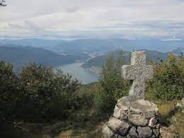 Escursione al Monte Pravello
